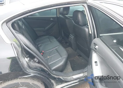 2010 Nissan Altima 2.5 S from USA, damaged, VIN 1N4AL2AP1AN562891